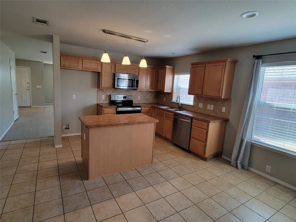 1434 Pintail Sherman, TX 75092