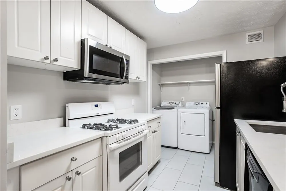 515 Summit North Drive NE Atlanta, GA 30324