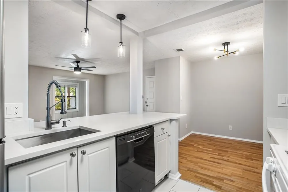 515 Summit North Drive NE Atlanta, GA 30324