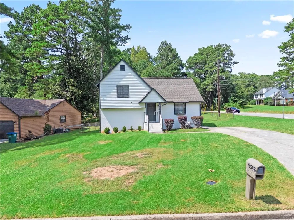 9386 Woodknoll Lane Jonesboro, GA 30238