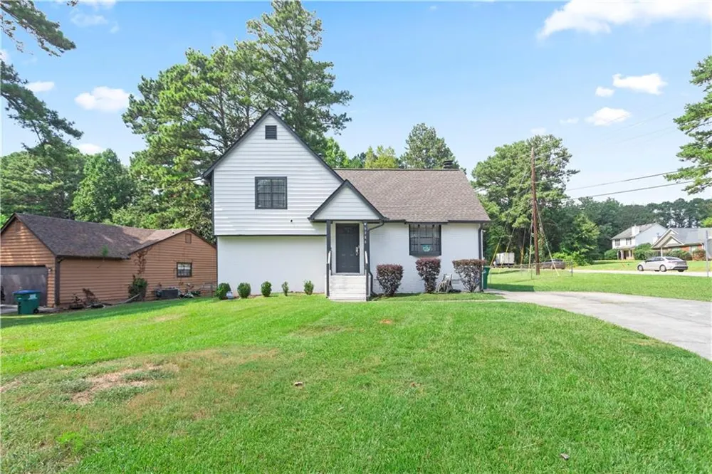 9386 Woodknoll Lane Jonesboro, GA 30238