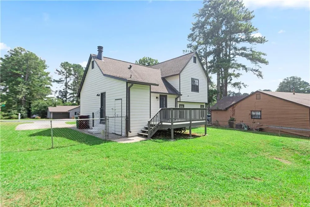 9386 Woodknoll Lane Jonesboro, GA 30238