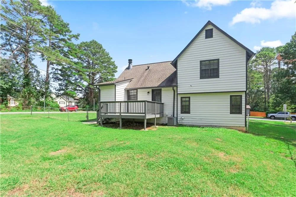9386 Woodknoll Lane Jonesboro, GA 30238