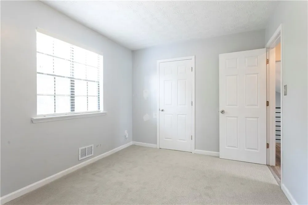 9386 Woodknoll Lane Jonesboro, GA 30238