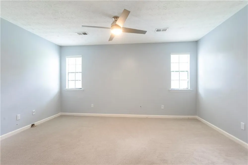 9386 Woodknoll Lane Jonesboro, GA 30238