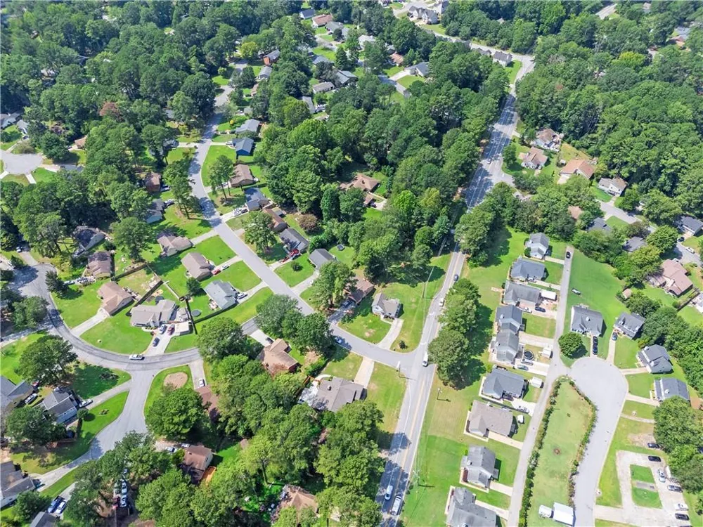 9386 Woodknoll Lane Jonesboro, GA 30238
