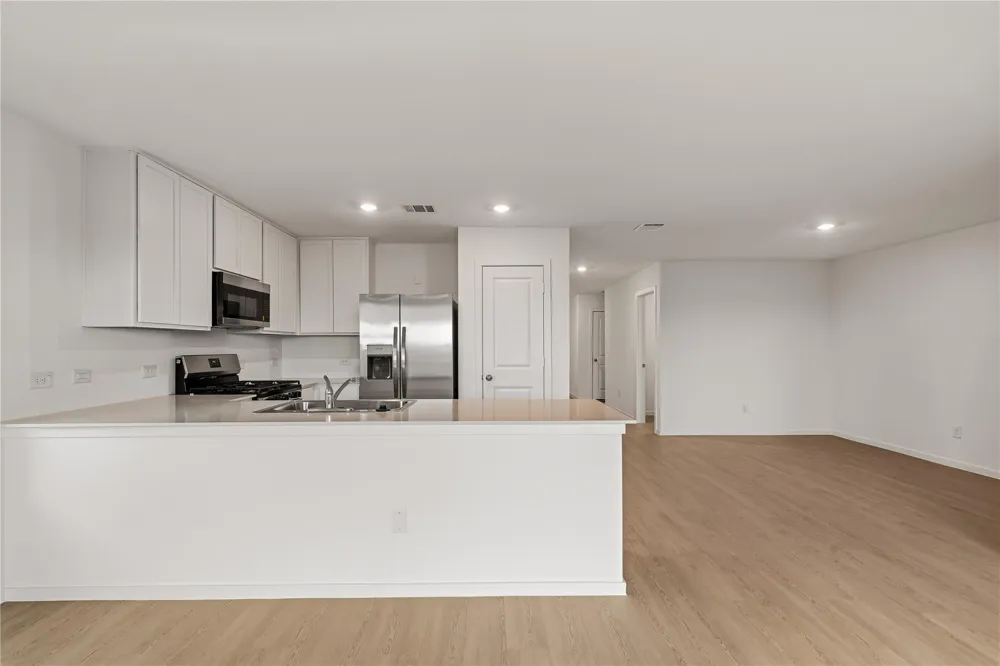 1427 Parks Edge Lane Angleton, TX 77515