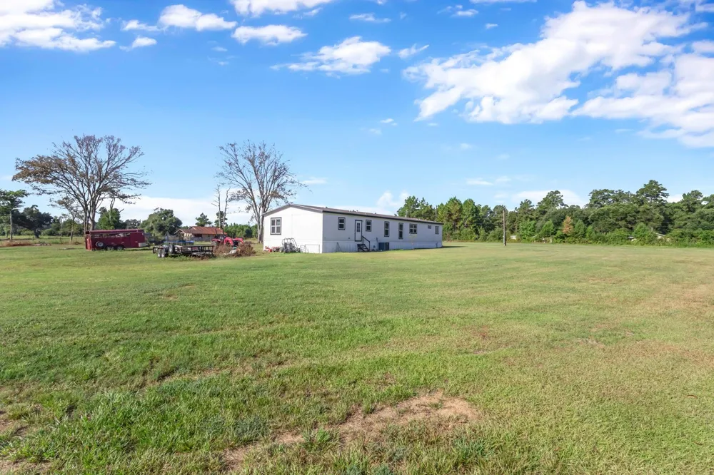 565 County Road 333a Kirbyville, TX 75956