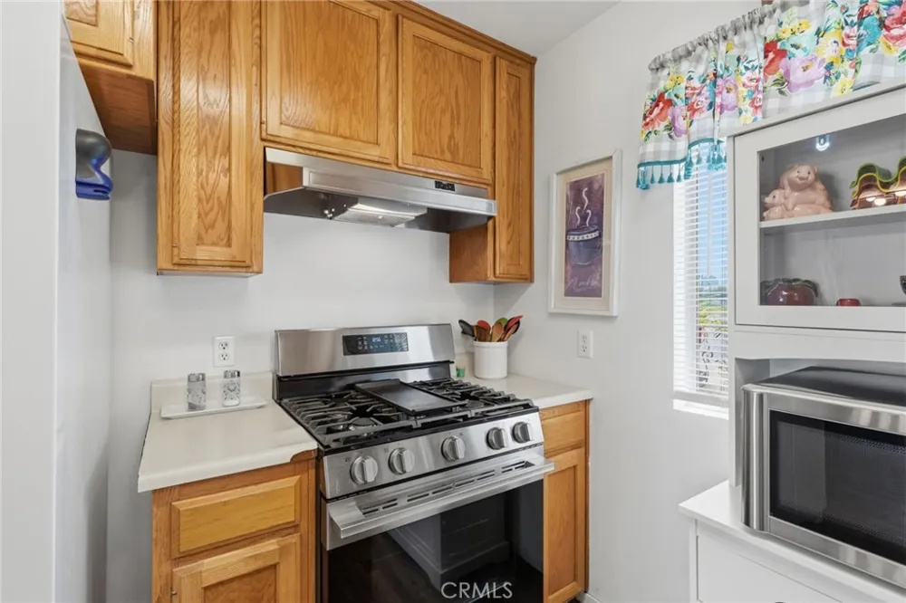 1208 South Orange Cove, CA 93646