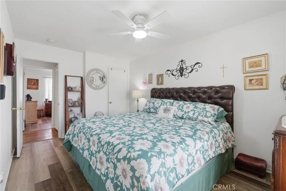 1208 South Orange Cove, CA 93646