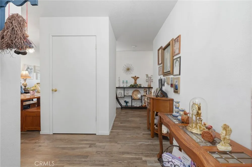 1208 South Orange Cove, CA 93646