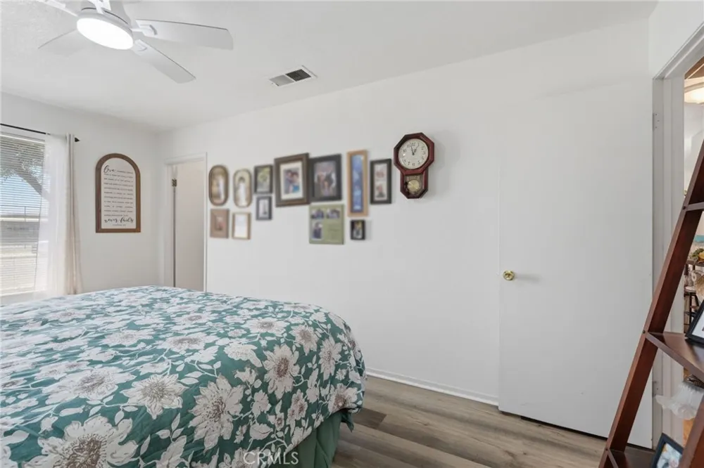 1208 South Orange Cove, CA 93646