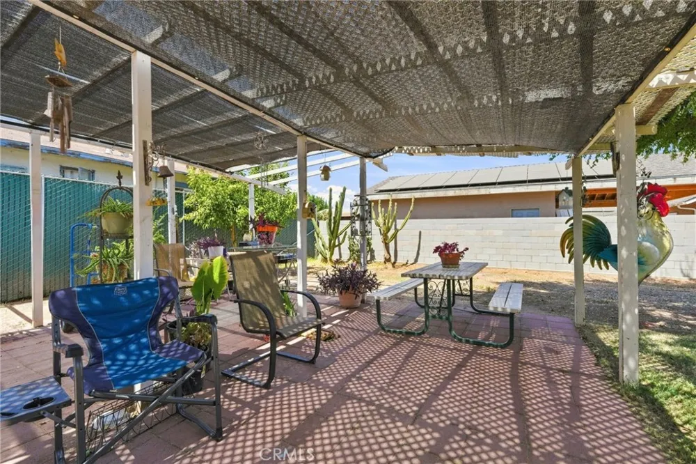 1208 South Orange Cove, CA 93646