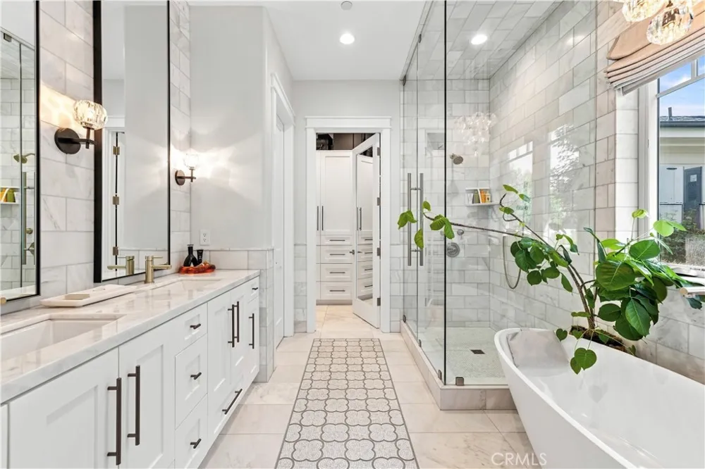 26185 Ravenhill Road Canyon Country, CA 91387