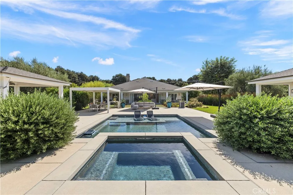 26185 Ravenhill Road Canyon Country, CA 91387