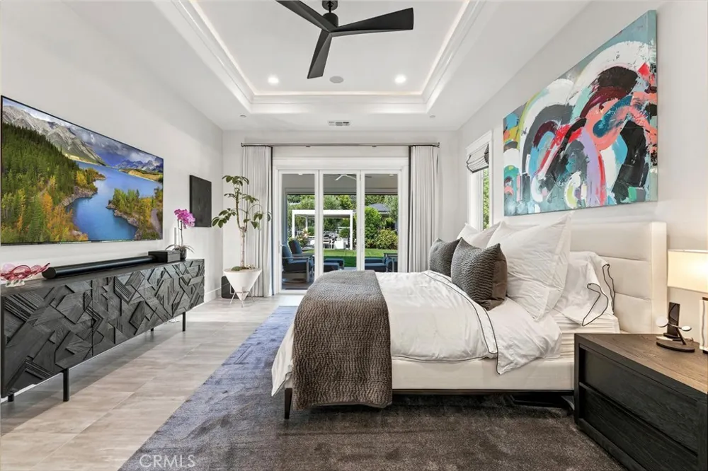 26185 Ravenhill Road Canyon Country, CA 91387