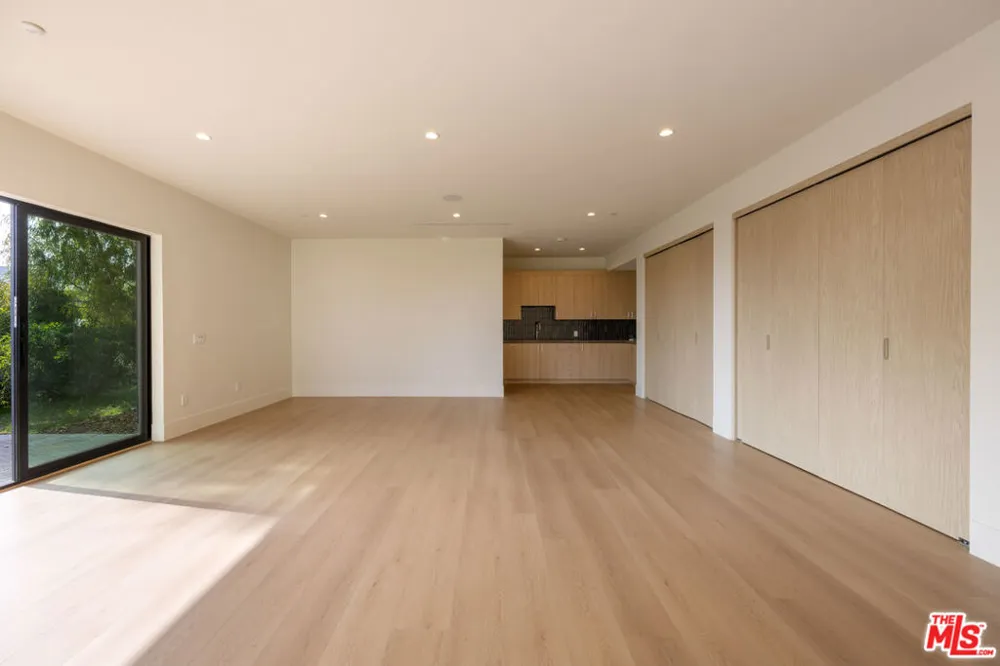29924 Harvester Road Malibu, CA 90265