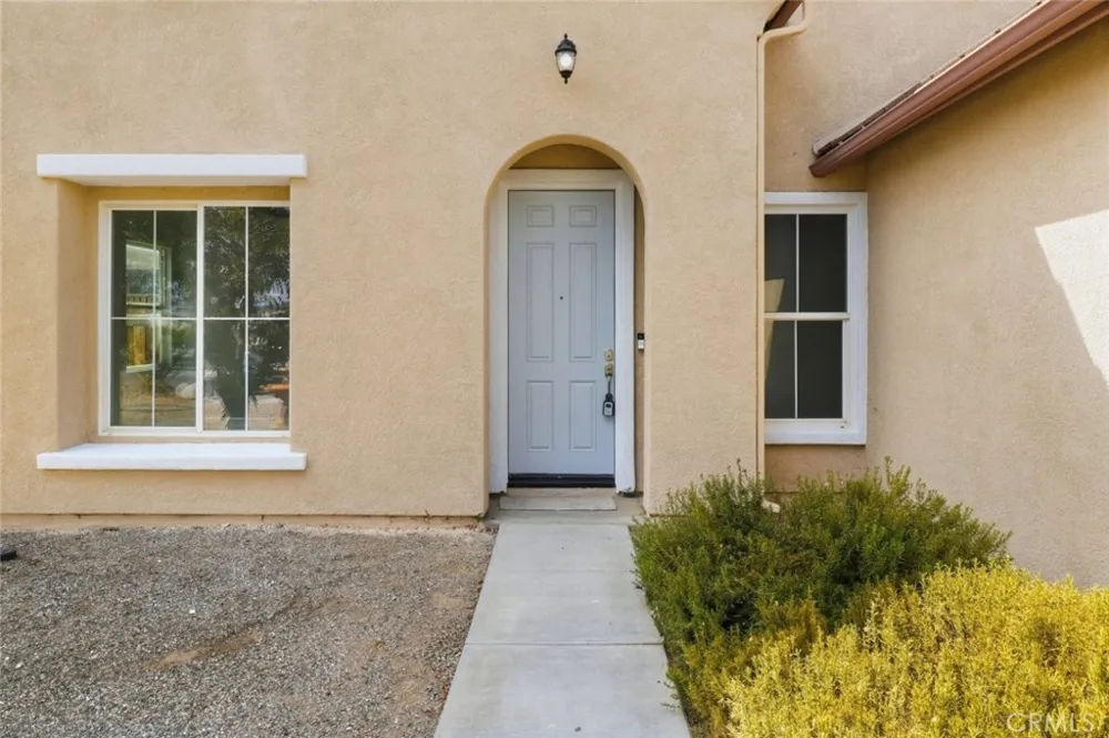 12571 Verano Street Victorville, CA 92392