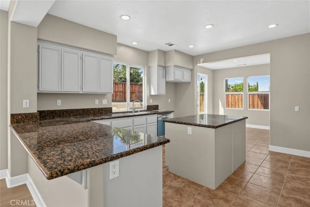 12571 Verano Street Victorville, CA 92392
