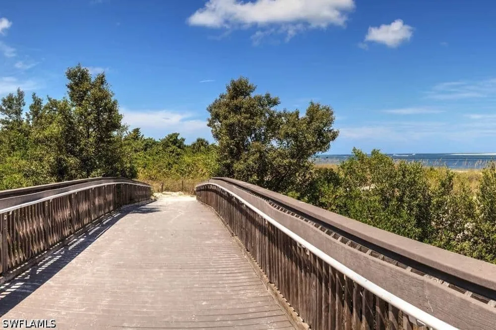 Seychelles Drive #402 Naples, FL 34112