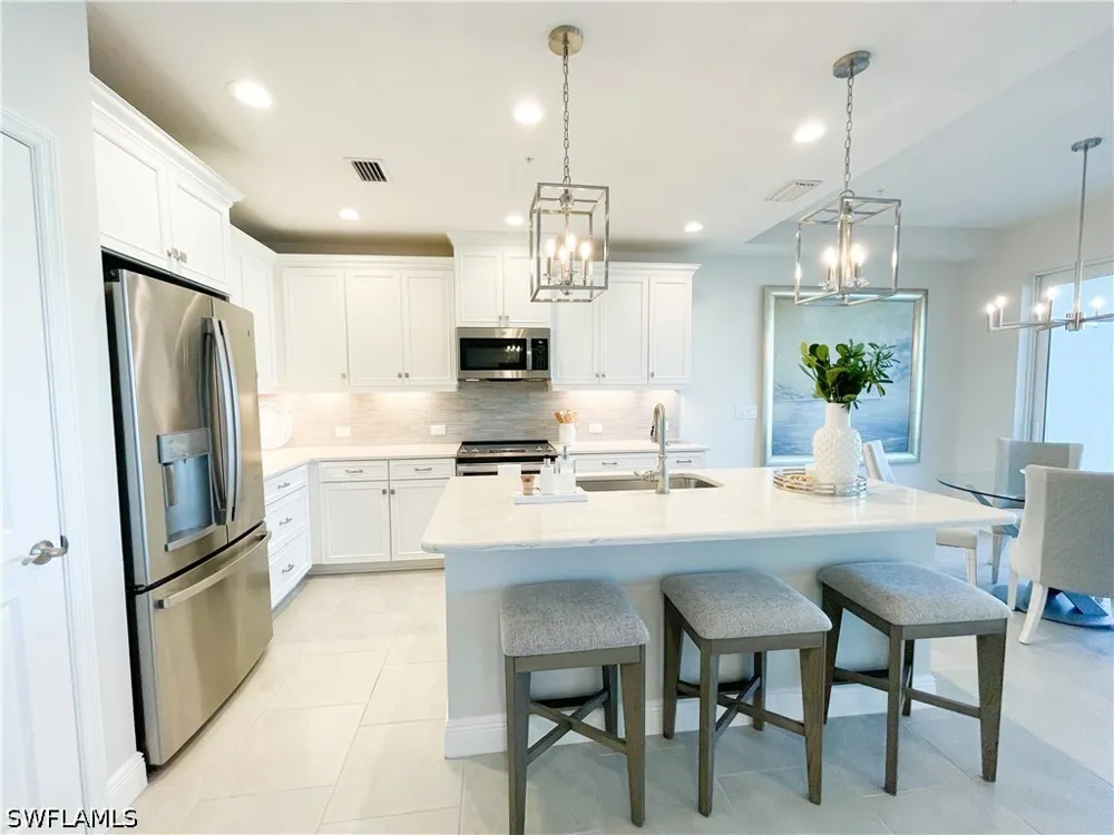 Seychelles Drive #402 Naples, FL 34112
