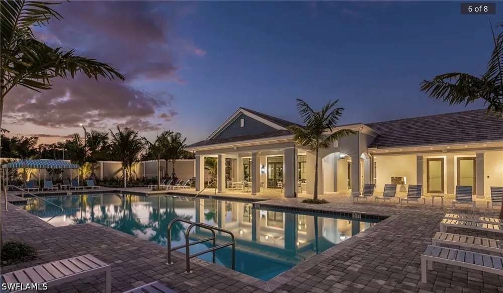 Seychelles Drive #402 Naples, FL 34112
