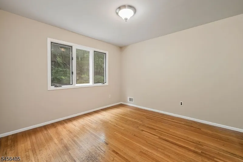 103 Continental Rd Parsippany-Troy Hills, NJ 07950