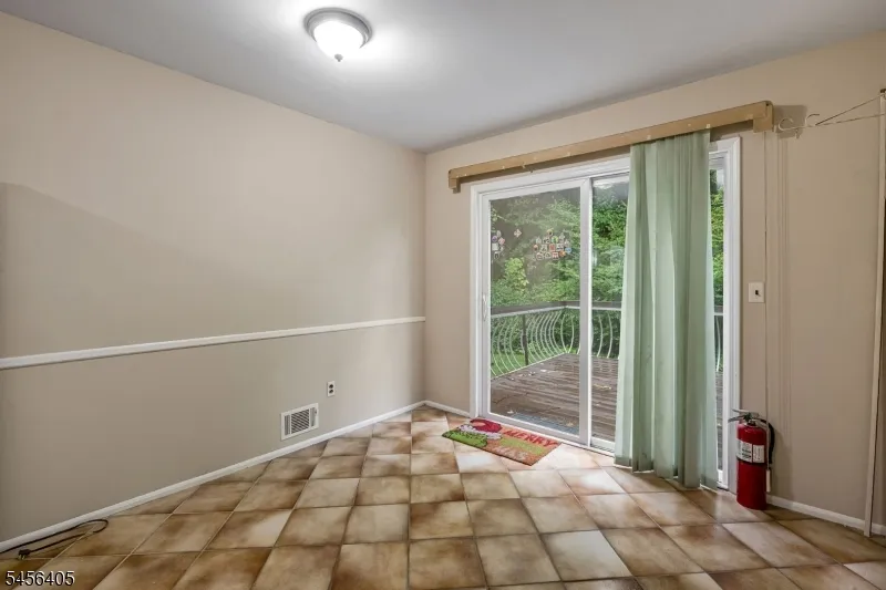 103 Continental Rd Parsippany-Troy Hills, NJ 07950