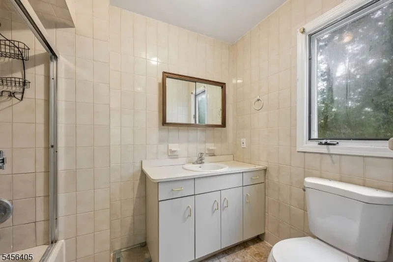 103 Continental Rd Parsippany-Troy Hills, NJ 07950