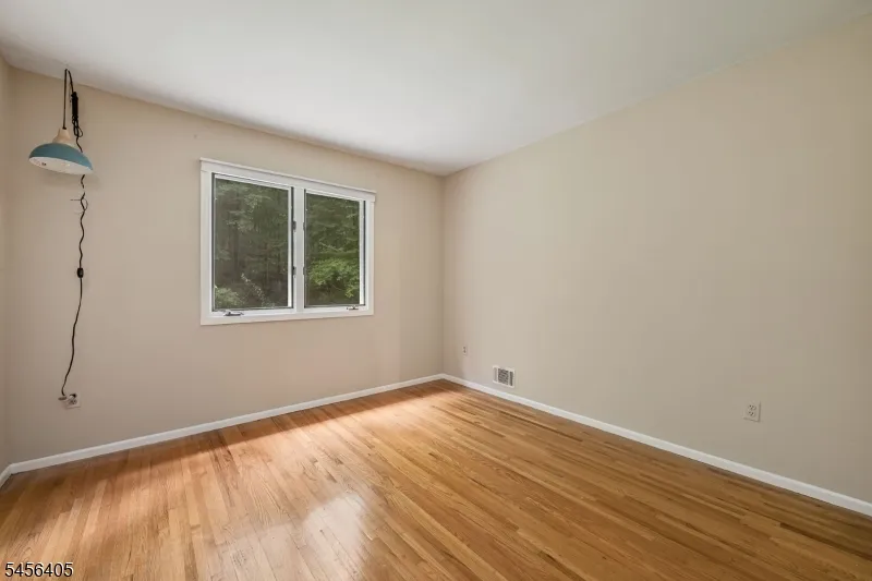 103 Continental Rd Parsippany-Troy Hills, NJ 07950
