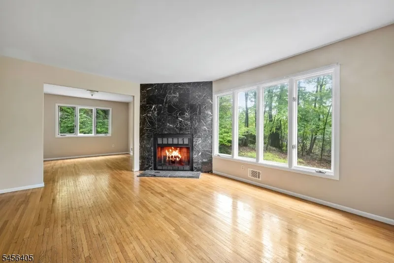 103 Continental Rd Parsippany-Troy Hills, NJ 07950