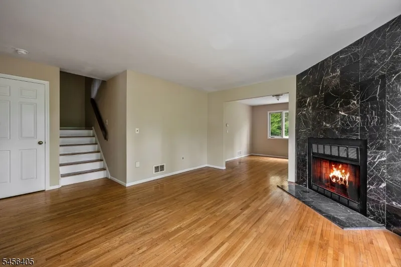 103 Continental Rd Parsippany-Troy Hills, NJ 07950