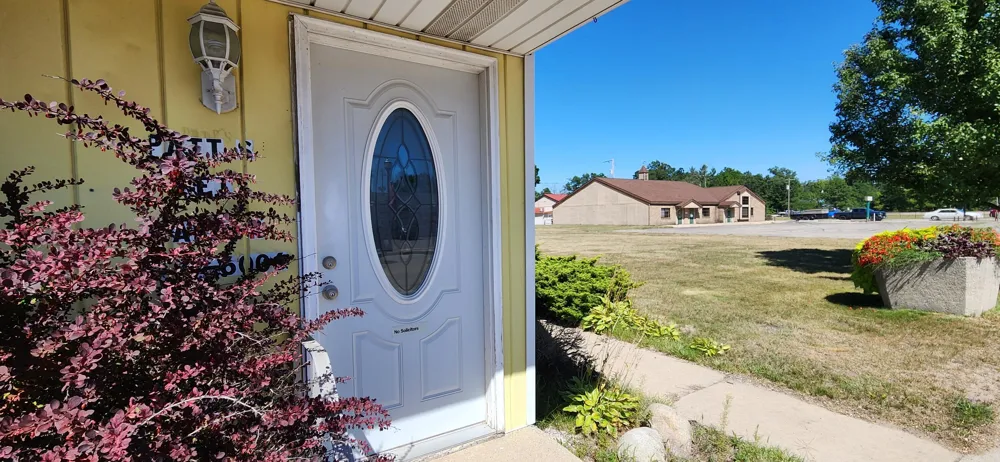 1165 E Wilcox Avenue White Cloud, MI 49349