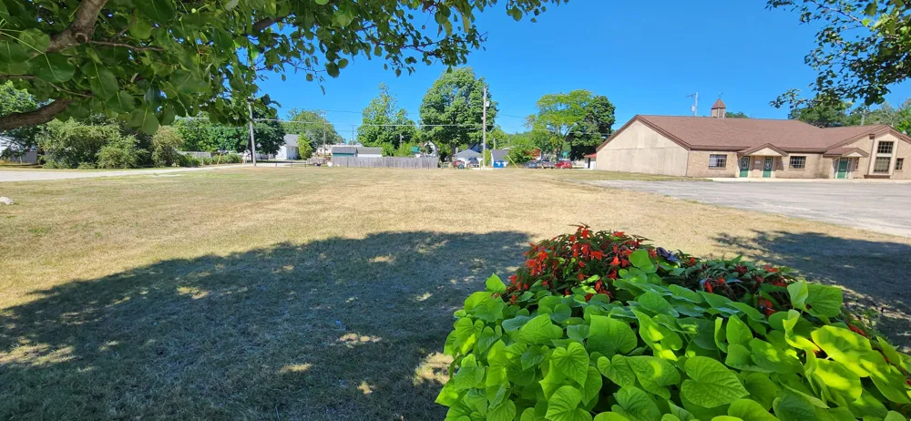 1165 E Wilcox Avenue White Cloud, MI 49349