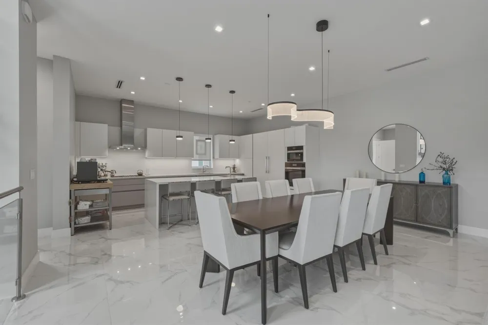 5 SE 11th Avenue Fort Lauderdale, FL 33301