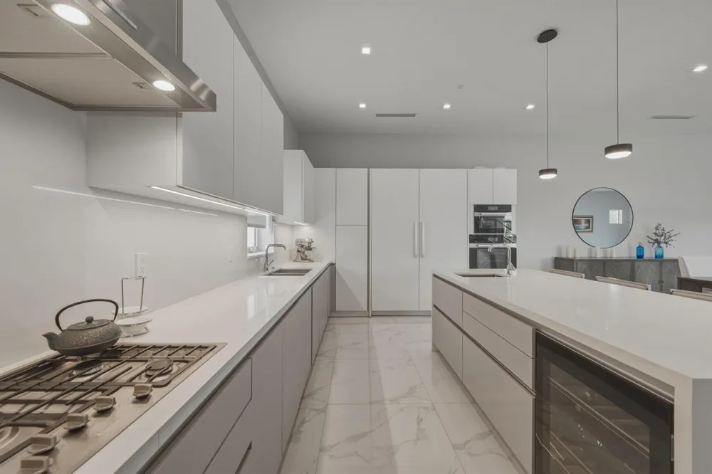 5 SE 11th Avenue Fort Lauderdale, FL 33301