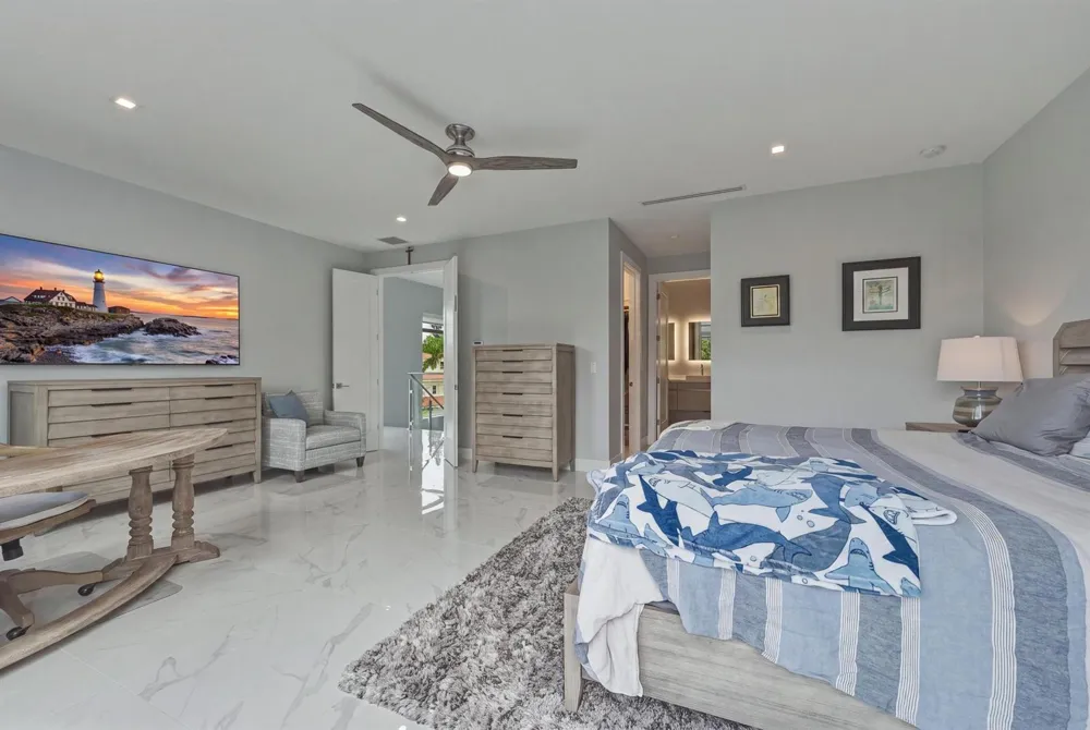5 SE 11th Avenue Fort Lauderdale, FL 33301