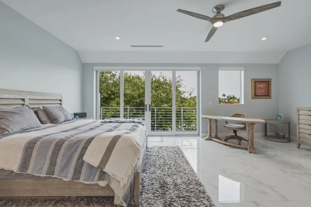 5 SE 11th Avenue Fort Lauderdale, FL 33301