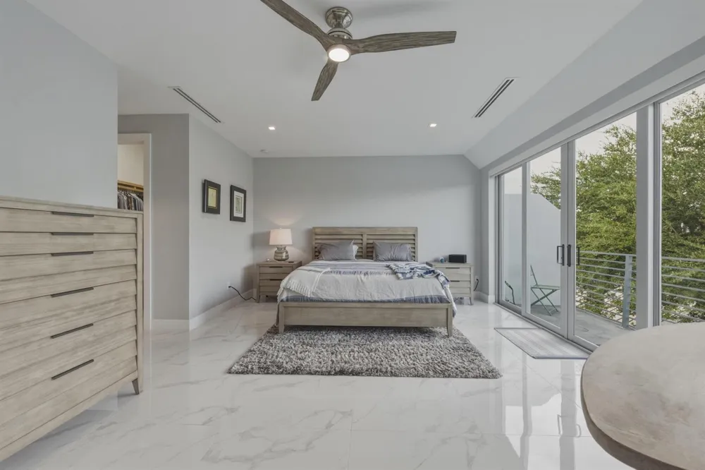 5 SE 11th Avenue Fort Lauderdale, FL 33301