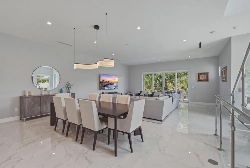 5 SE 11th Avenue Fort Lauderdale, FL 33301