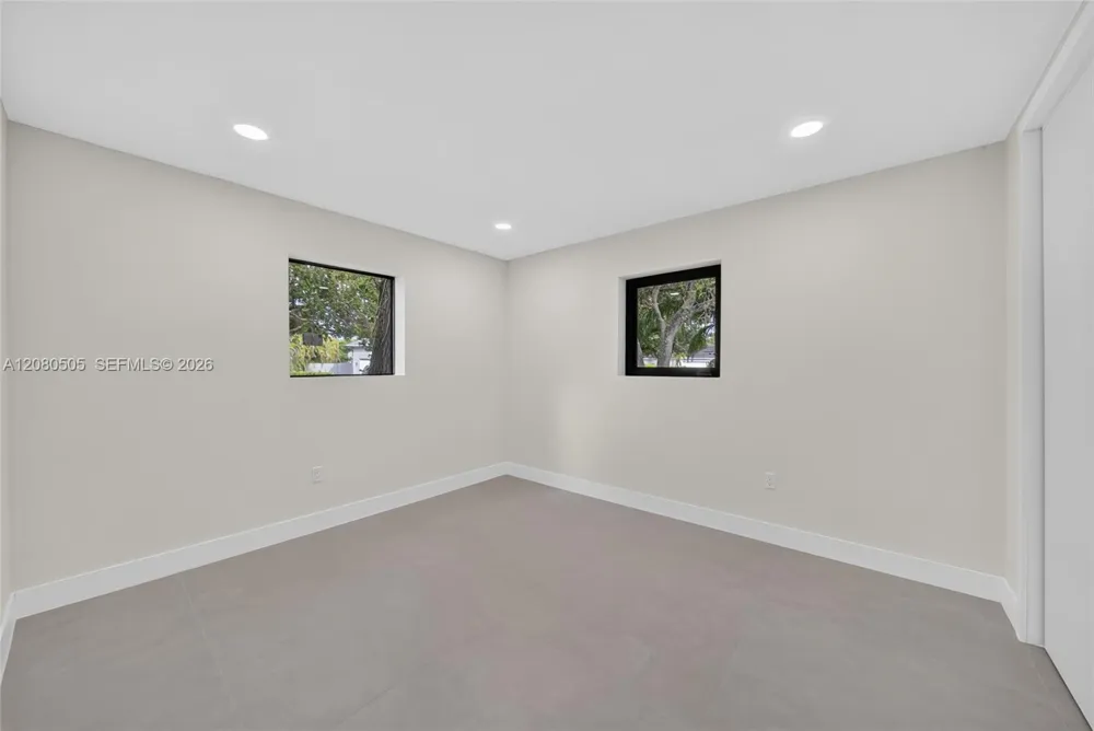 8230 SW 117th Ter Miami, FL 33156