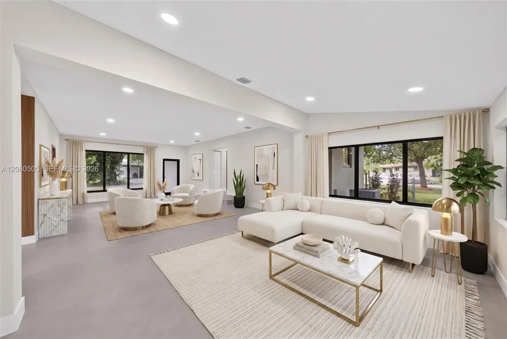8230 SW 117th Ter Miami, FL 33156