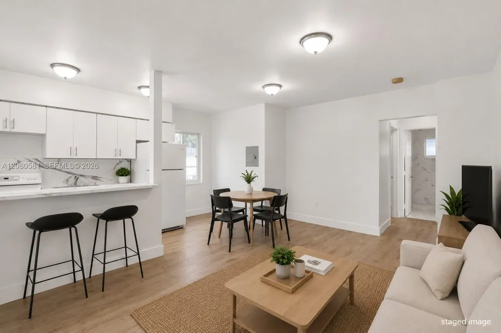 1545 Lenox Ave #11 Miami Beach, FL 33139