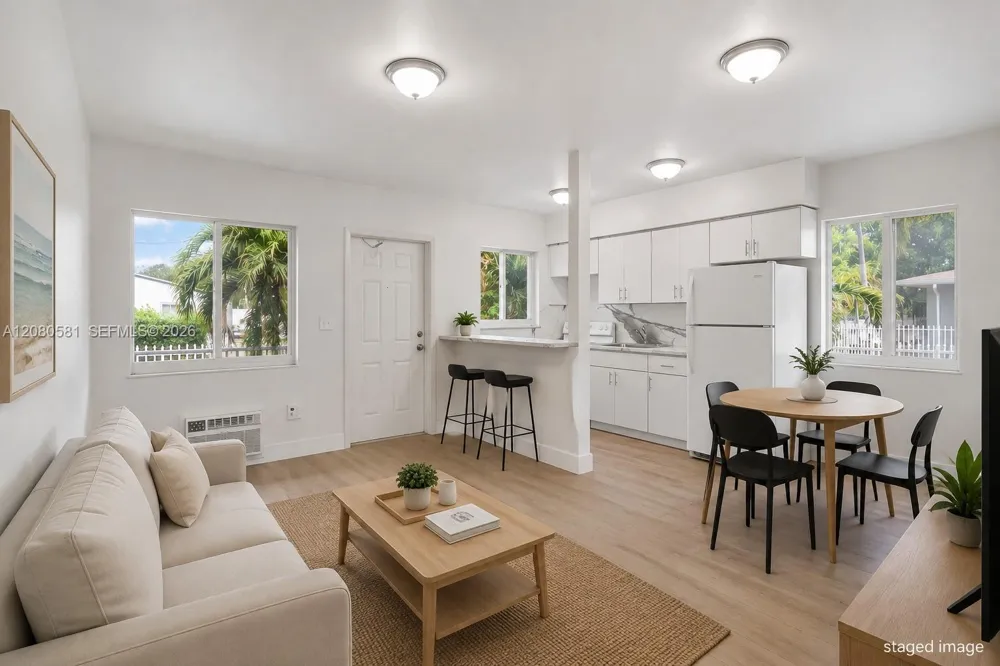 1545 Lenox Ave #11 Miami Beach, FL 33139
