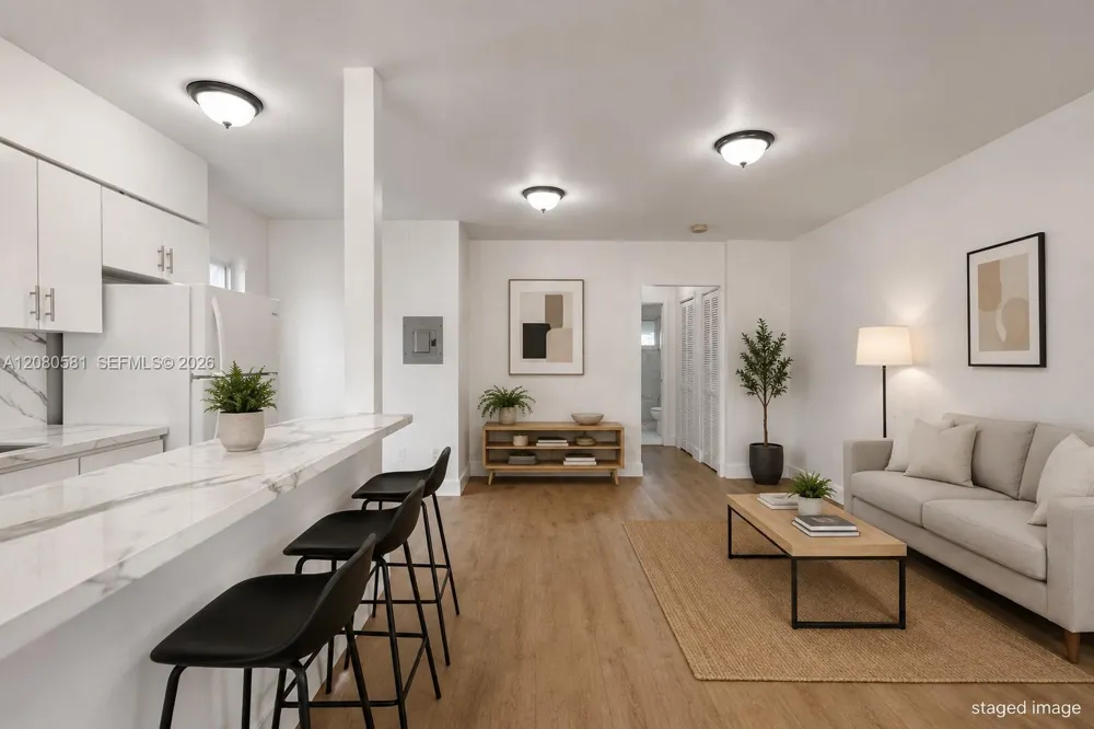 1545 Lenox Ave #11 Miami Beach, FL 33139