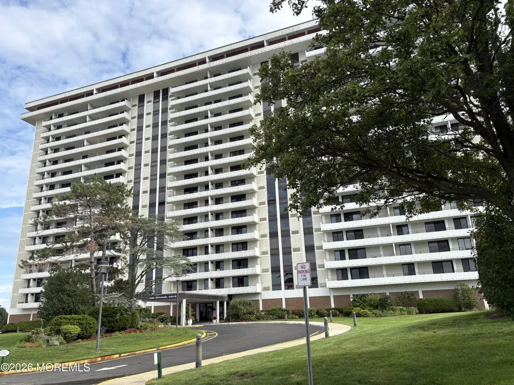 1 Channel Drive #1003 Monmouth Beach, NJ 07750
