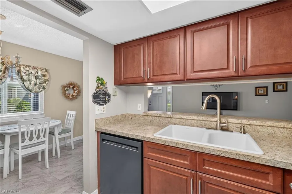 3358 Royal Canadian TRCE #3 Fort Myers, FL 33907
