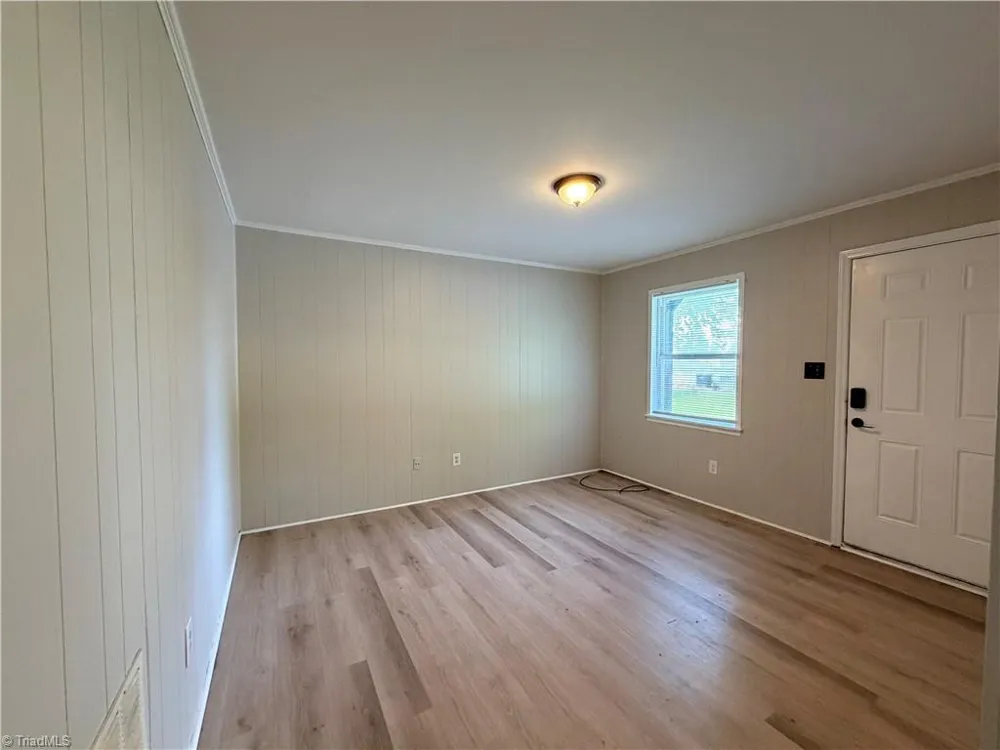 142 Weatherwood Court #B Winston-Salem, NC 27103