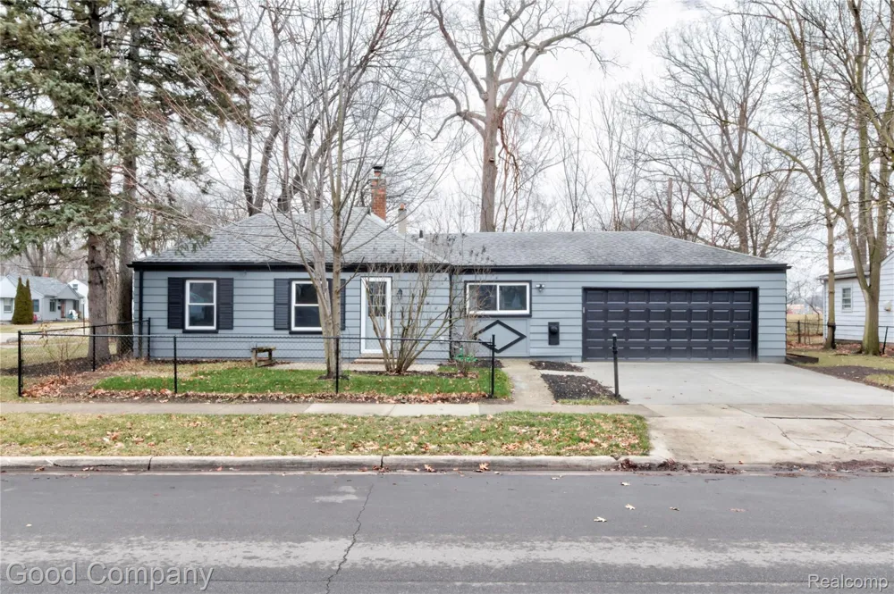 1710 Woodward Heights Ferndale City, MI 48220
