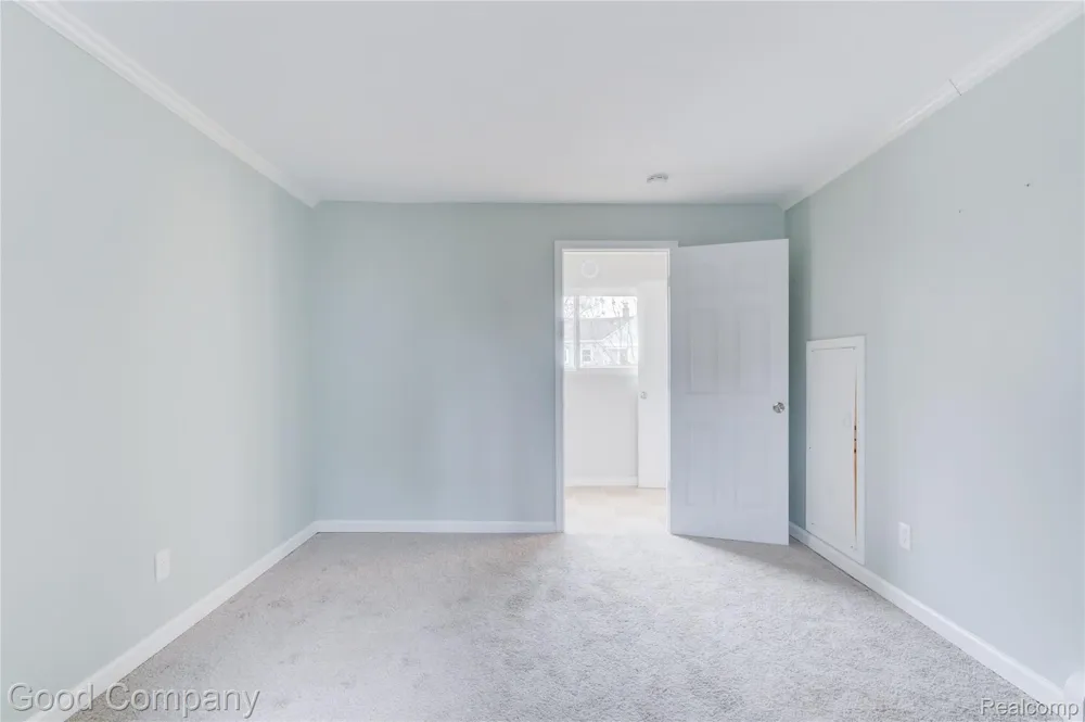 1710 Woodward Heights Ferndale City, MI 48220